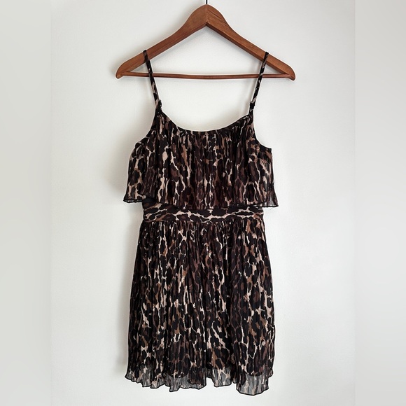 Guess Leopard Print Tiered Ruffled Midi Sundress - size 3 - Picture 1 of 7